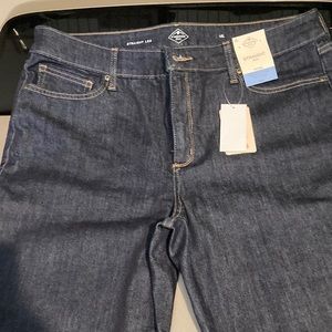 St John’s Bay Women’s Straight Leg Jeans 16 Long